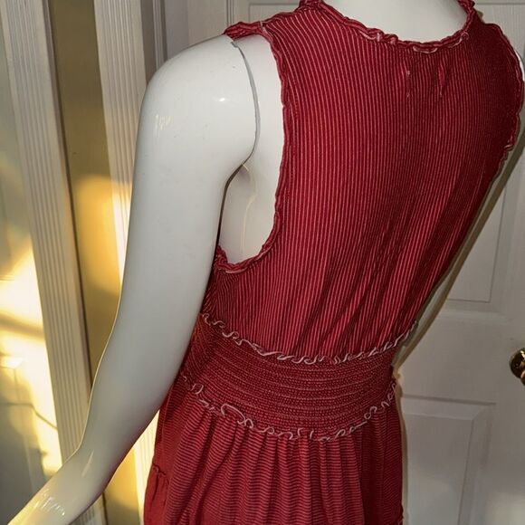 Max studio red tried v neck sundress - Picture 5 of 7